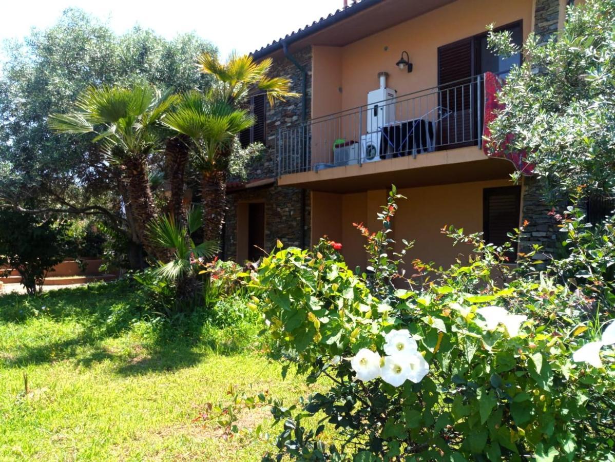 Viliam b&b Olbia Bagian luar foto